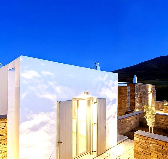 White Tinos Luxury Suites